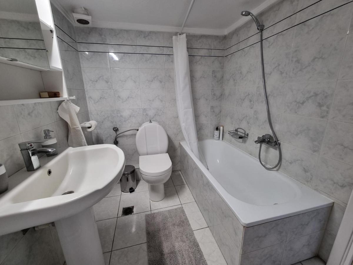 Casa Domenica Apartment Peraia  ภายนอก รูปภาพ